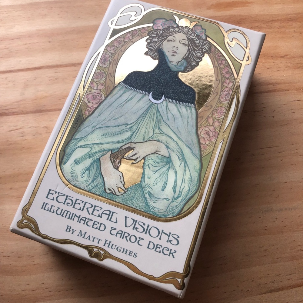 Etheral Visions Illuminated Tarot Cards / Deck